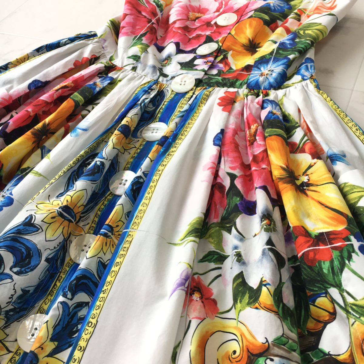 美品 DOLCE&GABBANA ドルチェ&ガッバーナ ドルガバ ワンピース 美品 DOLCE&GABBANA ドルチェ&ガッバーナ ドルガバ ワンピース