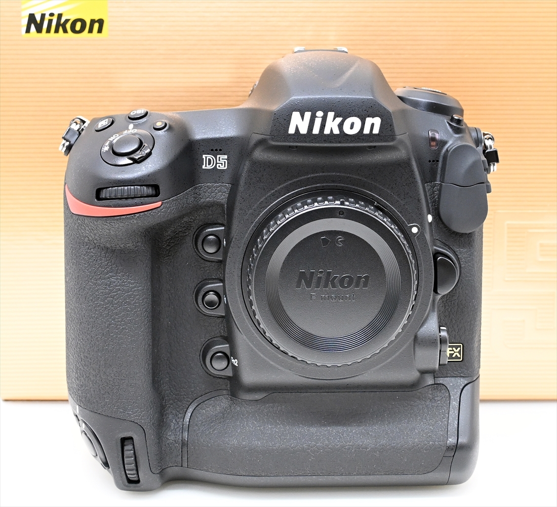 福袋 【超美品】Nikon ニコン D5 XQD-Type ショット数 9,233(出品時