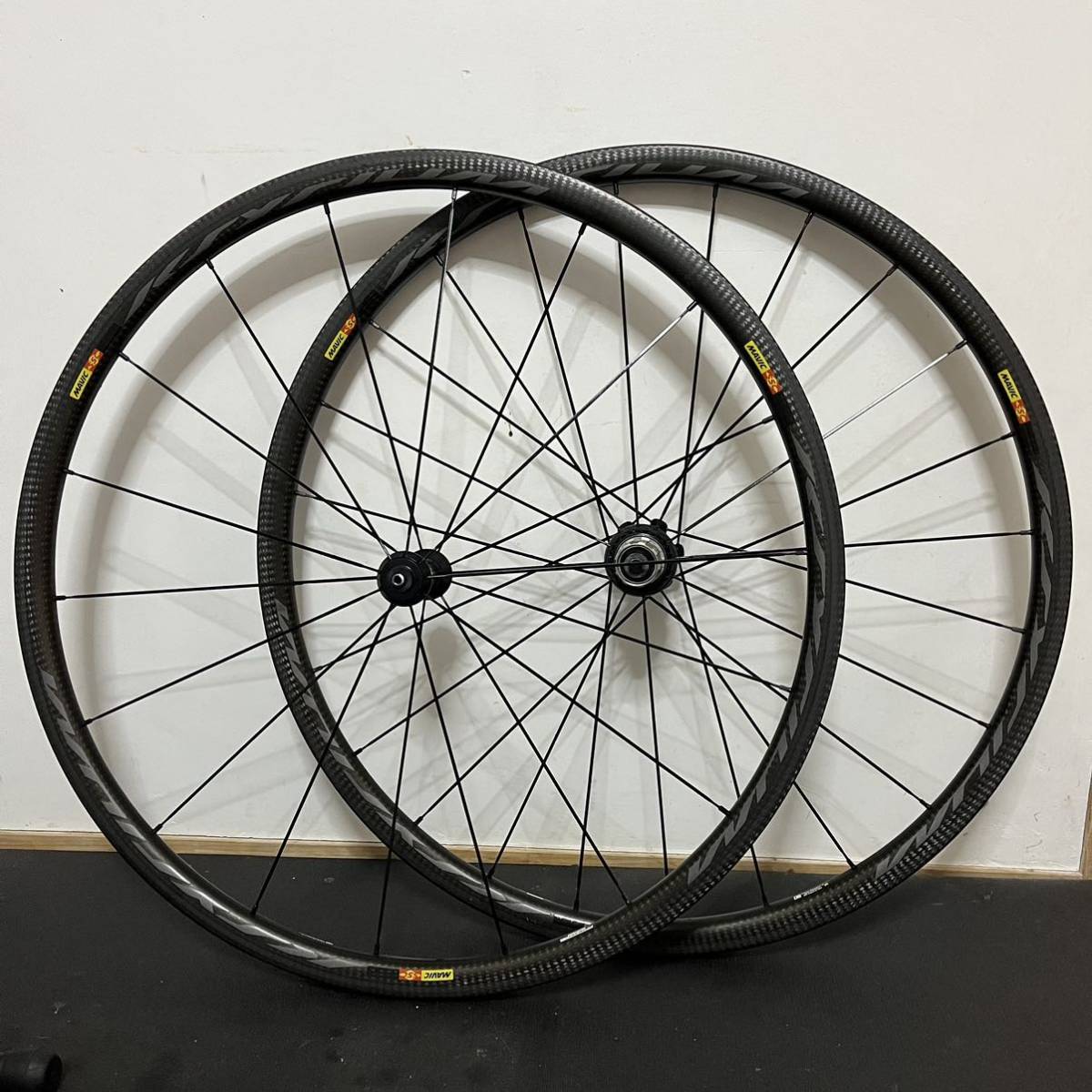 MAVIC KSYRIUM PRO CARBON SL C 完全オーバーホール済み MAVIC KSYRIUM PRO CARBON SL C 完全オーバーホール済み