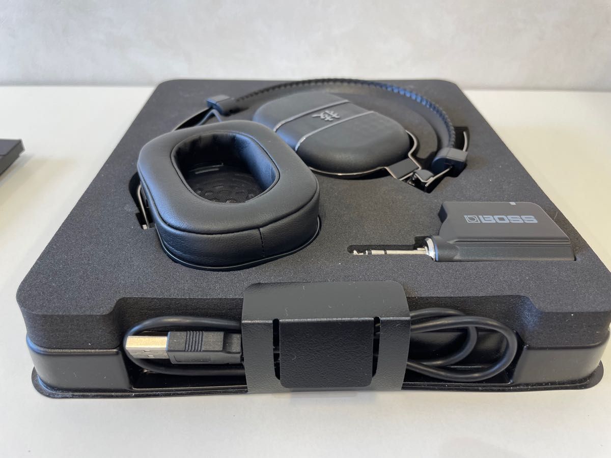 美品】BOSS / 技 WAZA-AIR BASS ヘッドフォン | alfasaac.com