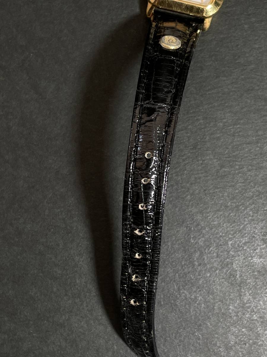 * collector стоит посмотреть Pierre Cardin наручные часы кварц Gold женский часы аксессуары коллекция снятие деталей Tu0620*9