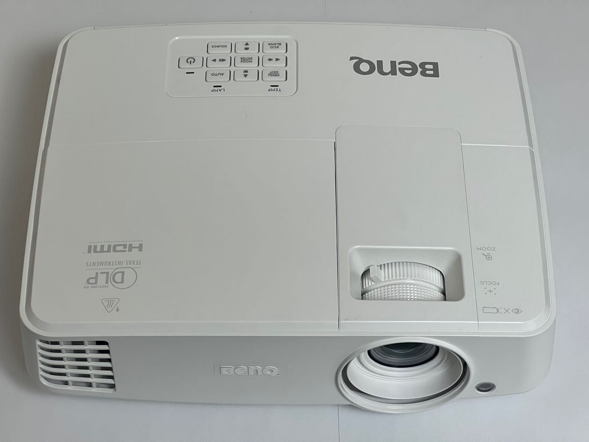 BenQ HDMI端子 高輝度 フルHD DLPプロジェクター　mh530