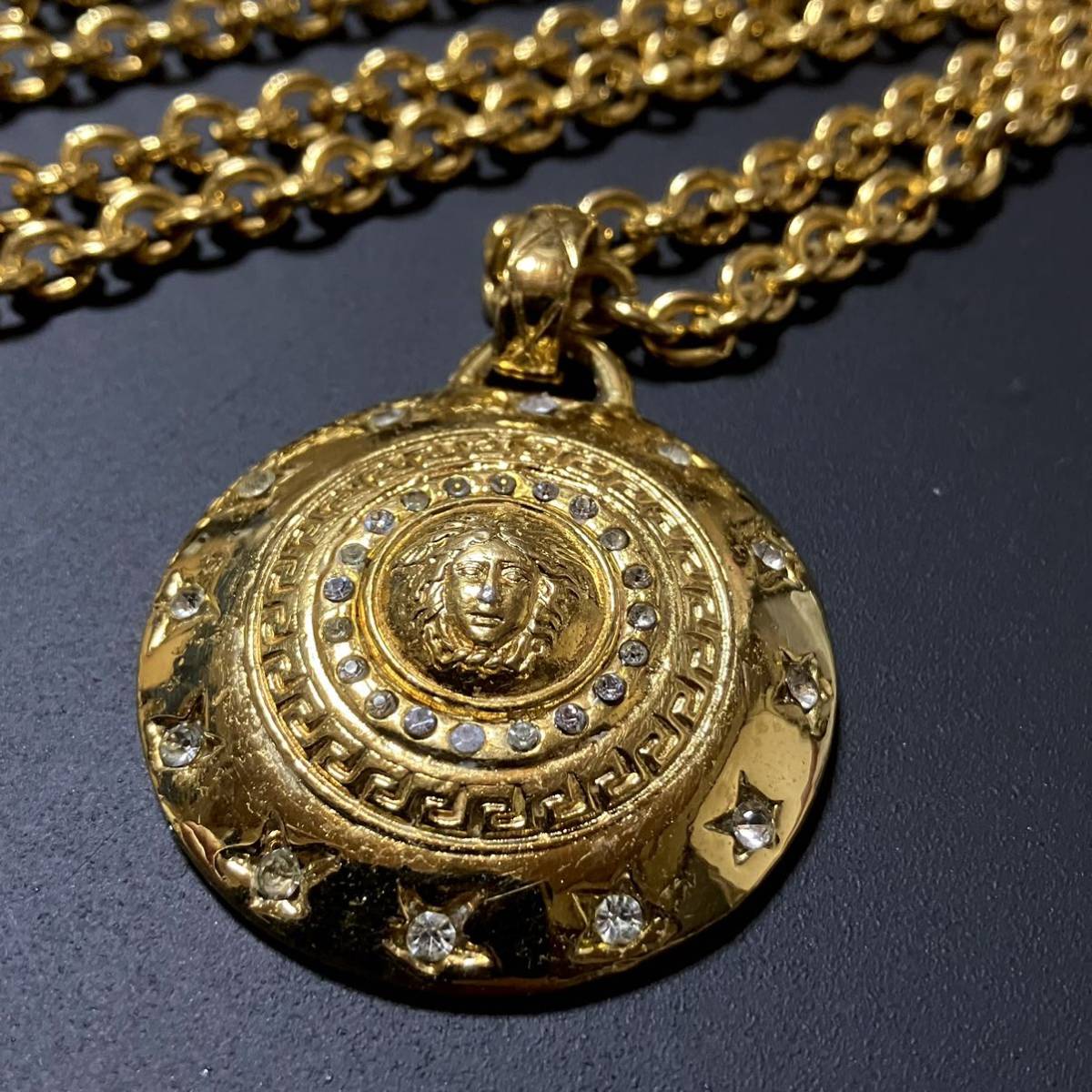m】良品 ジャンニ・ヴェルサーチ VERSACE メドゥーサ 大ぶり