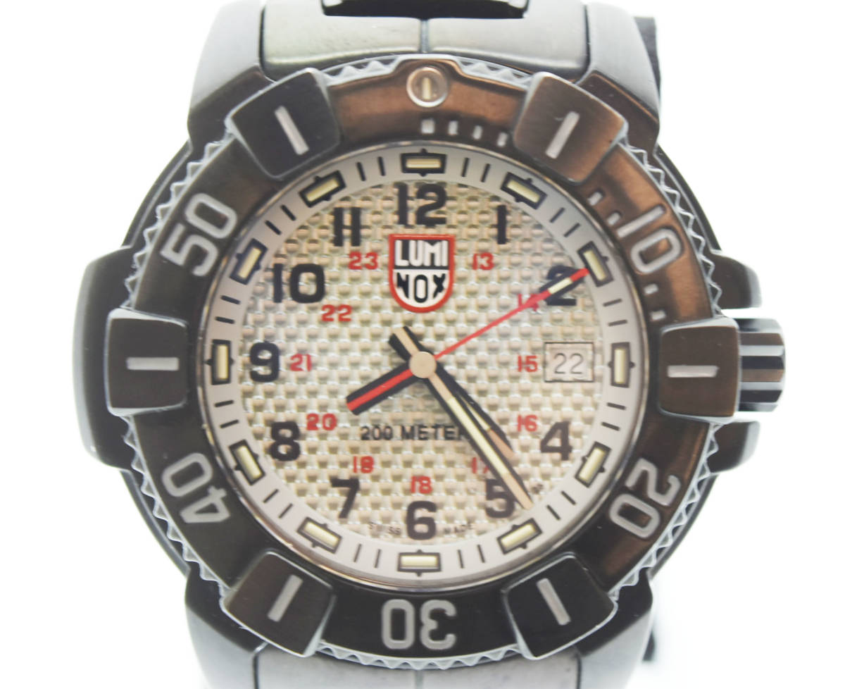 ◯ LUMINOX ルミノックス ネイビーシールズ 腕時計 6300 黒 ブラック 103の画像1