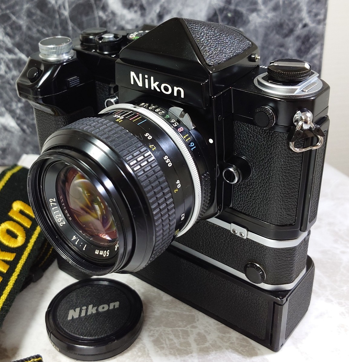 Nikon F2アイレベル+MD-2+MB-1+NIKKOR 50mm 1.4 終活整理】 Nikon F2 黒＋アイレベルファインダー＋モーター