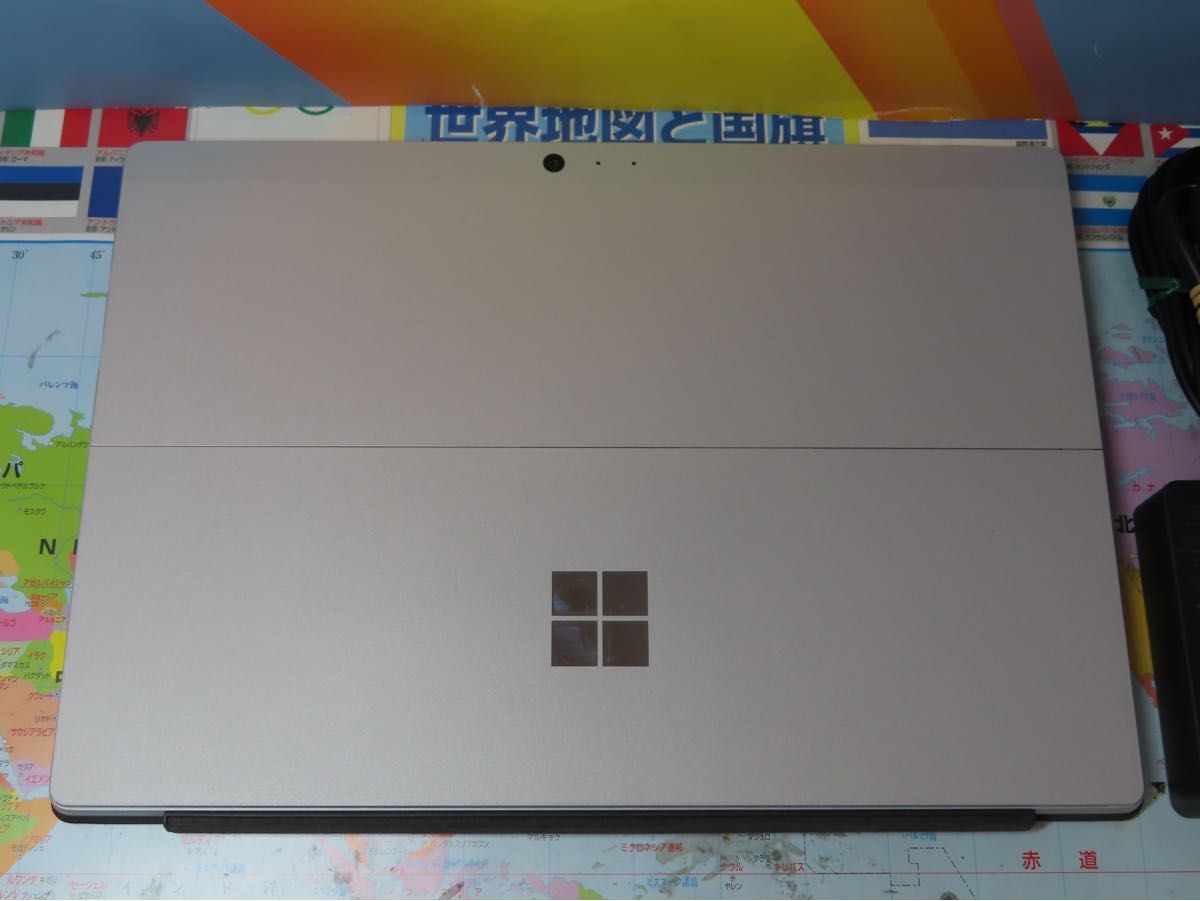 JC04225 マイクロソフト Surface Pro5 SIM搭載 1807 キーボード 美品 office