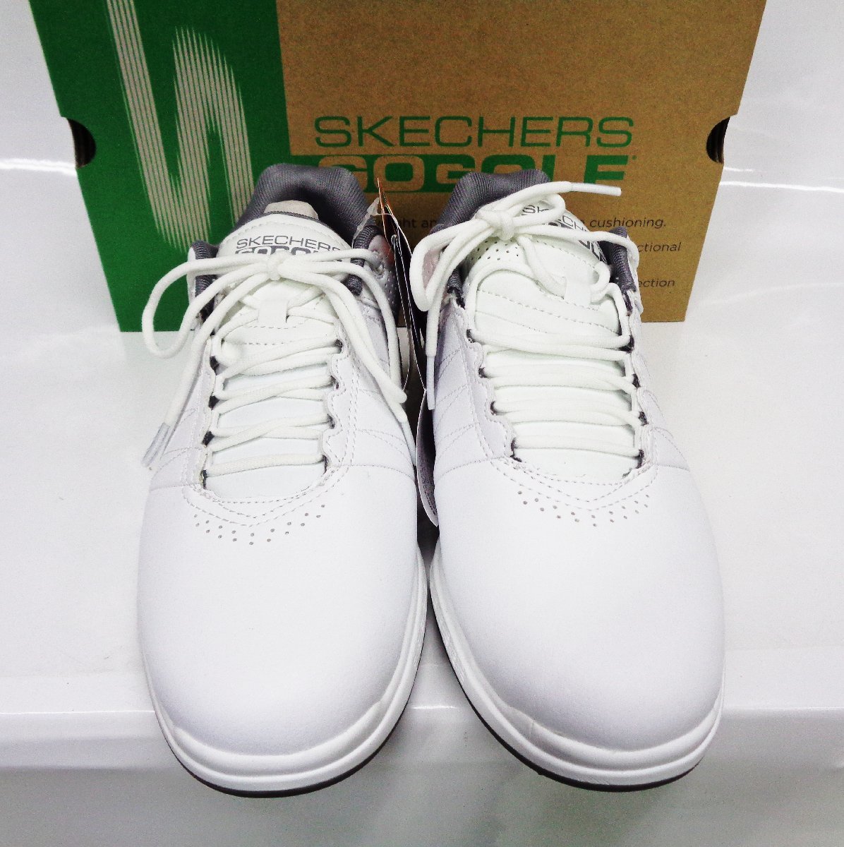 もらって嬉しい出産祝い 新品□スケッチャーズ GO GOLF PIVOT スパイク