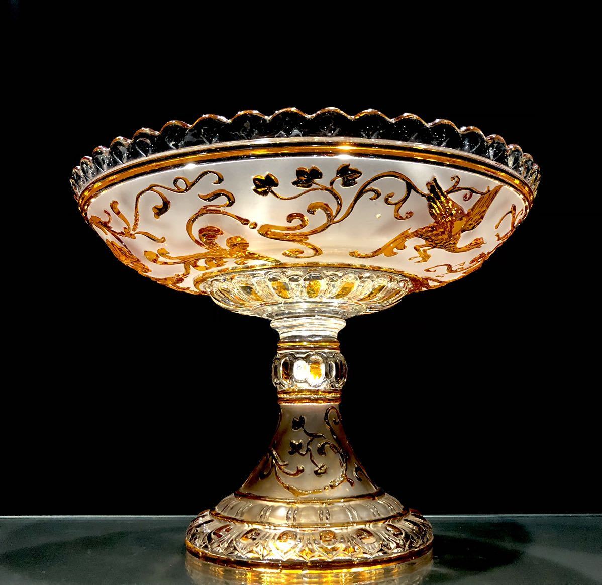 BACCARAT バカラ /※稀少作品 ルネサンス 白鳥 琥珀色被装飾 BACCARAT バカラ /※稀少作品 ルネサンス 白鳥 琥珀色被装飾