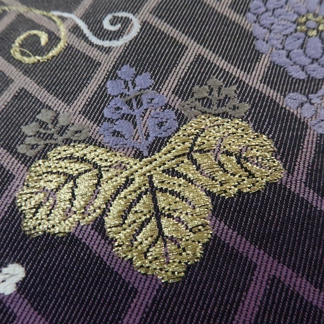 ゆめsaku2 未着用 刺繍 着物 仕付け糸付 正絹“ふっくら刺繍でなんとも贅沢に沸き起こる歓びの声”お召色留袖 1829_画像7