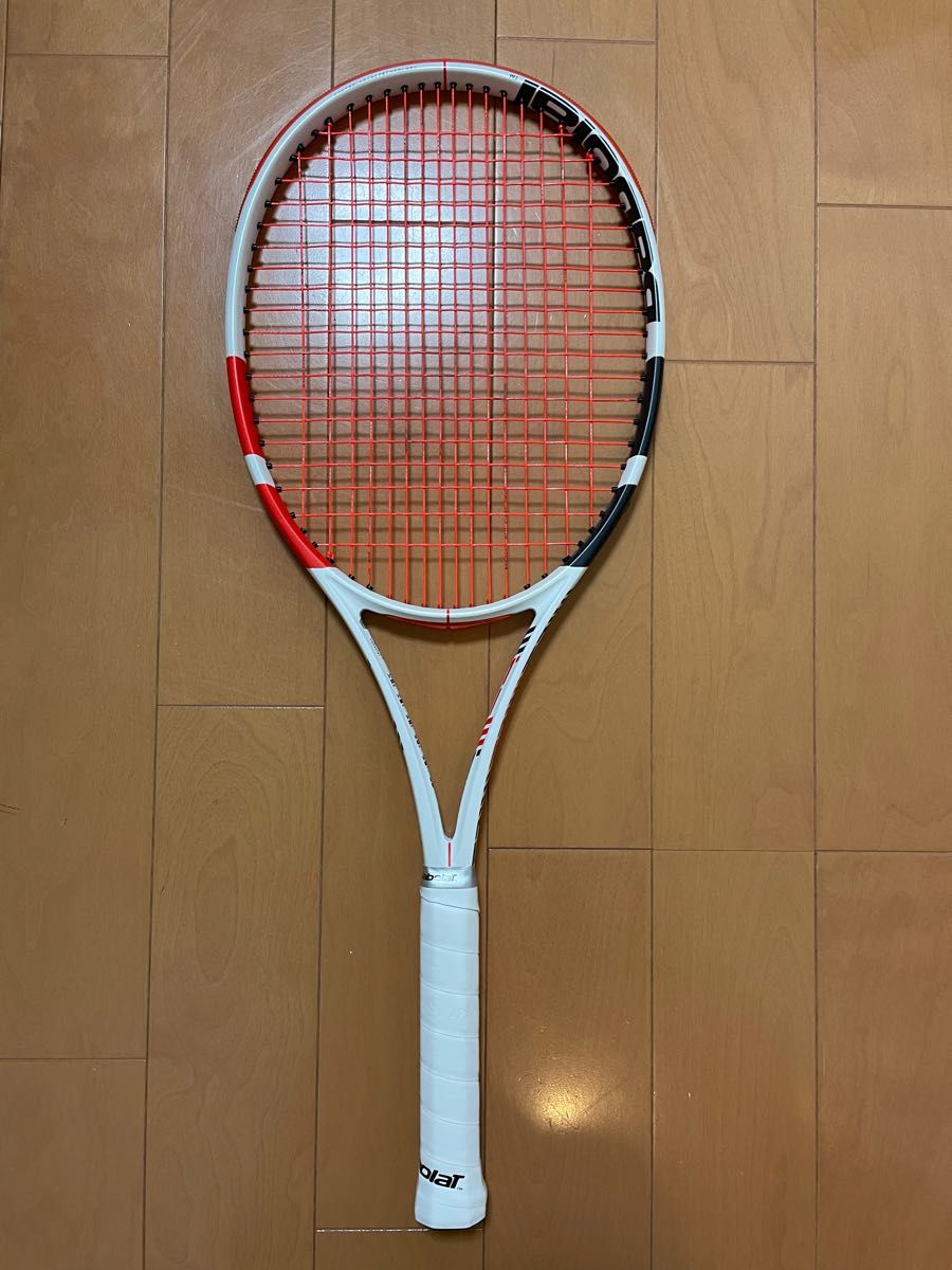 バボラ　ピュアストライク 98 16×19 PURESTRIKE テニスラケット　babolat