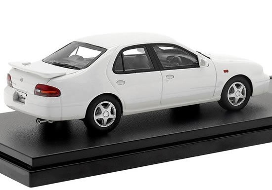 ハイストーリー 1/43 日産 ブルーバード 2000 SSS-G ATTESA S1 PACKAGE U13 前期型 1991 ホワイト (HS380WH)_画像3