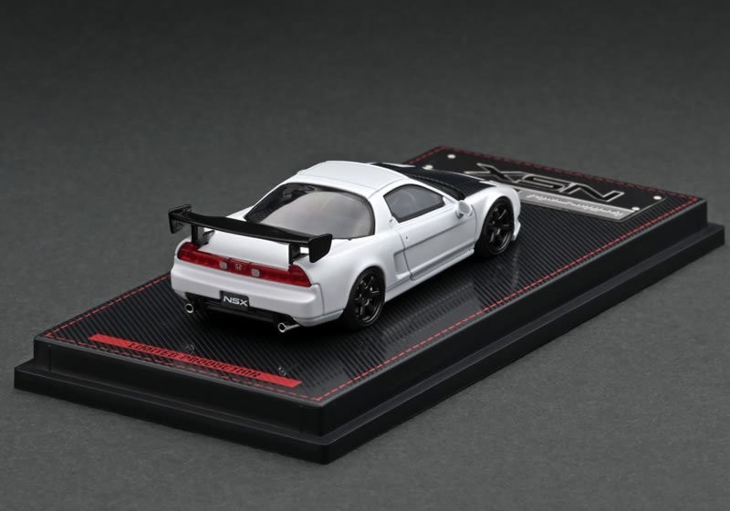 1/64 ホンダ NSX (NA1) マットパールホワイト (TE37 18インチホイール)(IG1939)_画像3