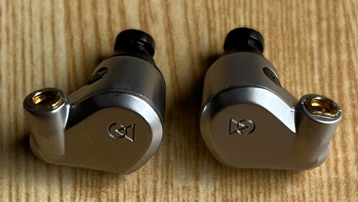 美品】campfire audio vega | gospelfm89.com.br