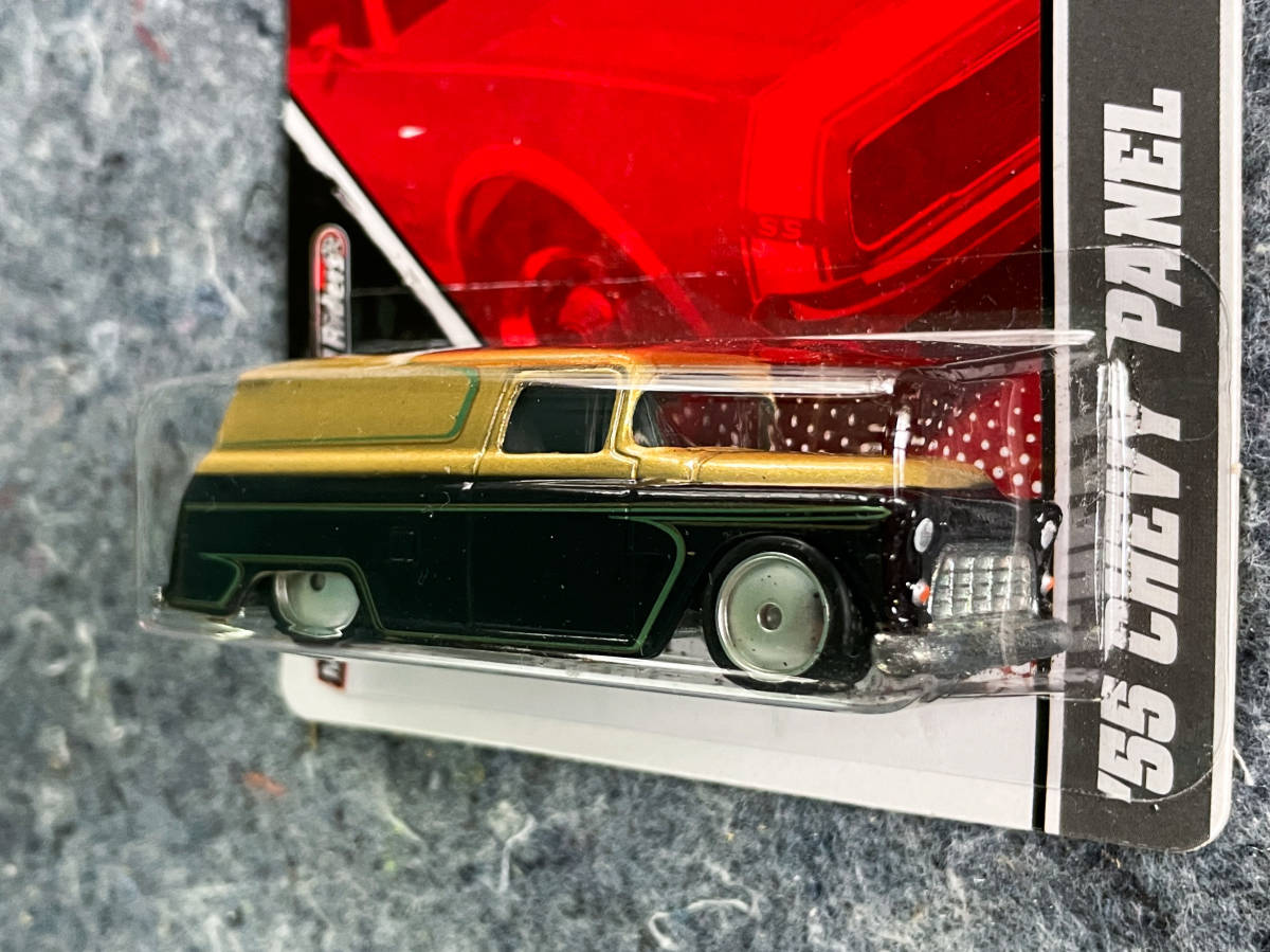 Hot Wheels 2011 Garage '55 Chevy Panel ホットウィール ガレージ シェビー シボレー パネル バン_画像2