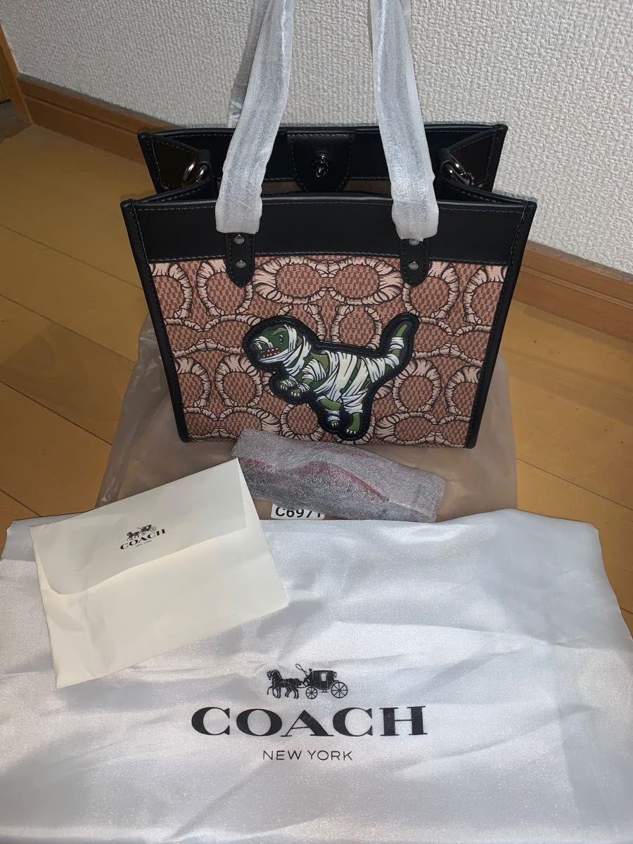 COACH レキシー ブラウンシグネチャ ブラック フィールドトートバッグ