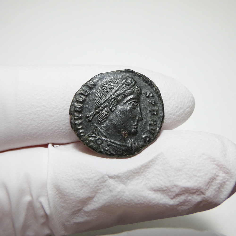 【古代ローマコイン】Valens（ヴァレンス）クリーニング済 ブロンズコイン 銅貨 フォリス(P9uB7YLLnJ)_画像3