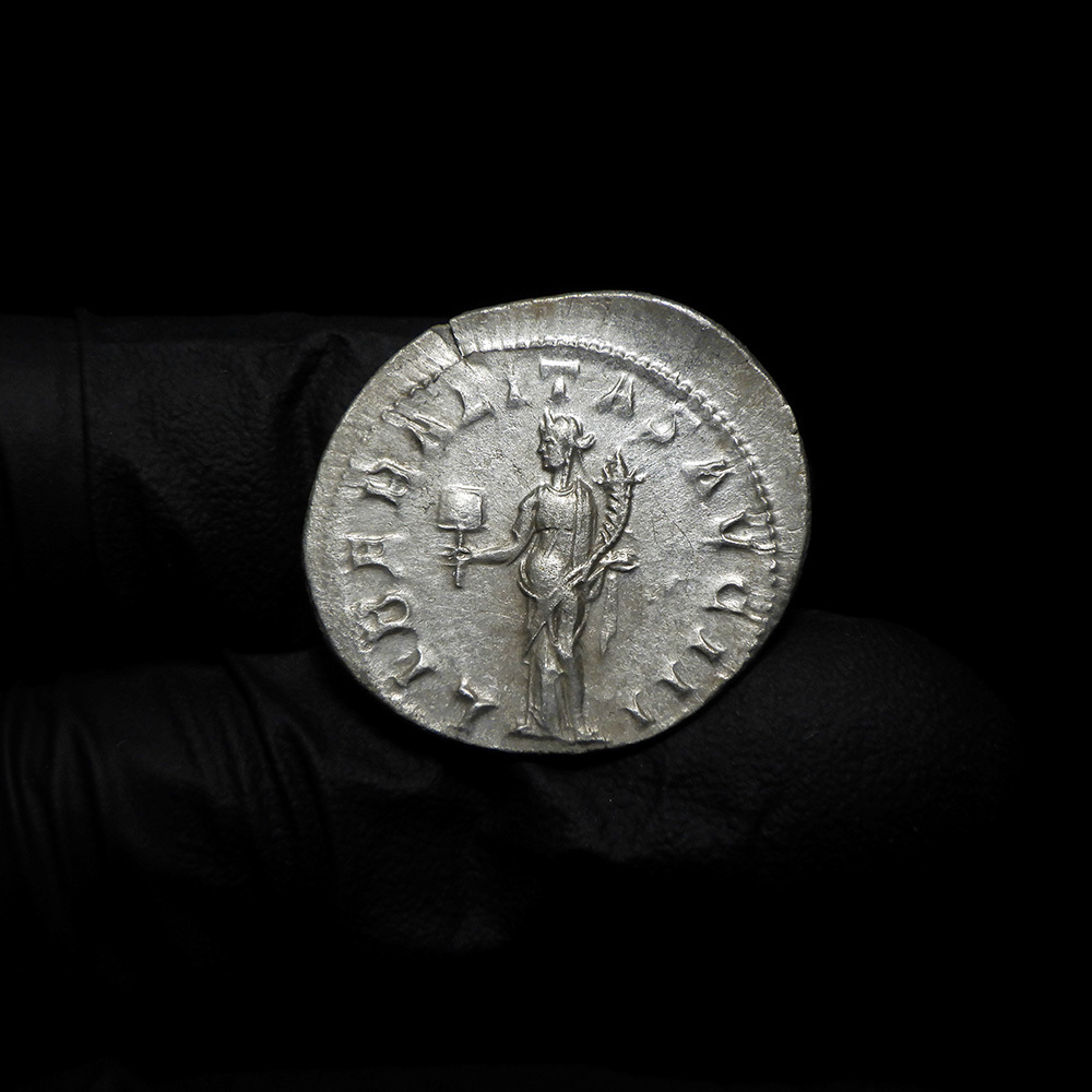 【古代ローマコイン】Gordian III（ゴルディアヌス3世）クリーニング済 シルバーコイン 銀貨 アントニニアヌス(V3QuWhQ3x2)_画像6