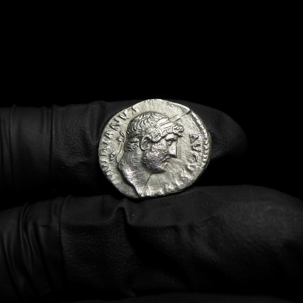 【古代ローマコイン】Hadrian（ハドリアヌス）クリーニング済 シルバーコイン 銀貨 デナリウス(x_4Wi6D7uh)_画像4