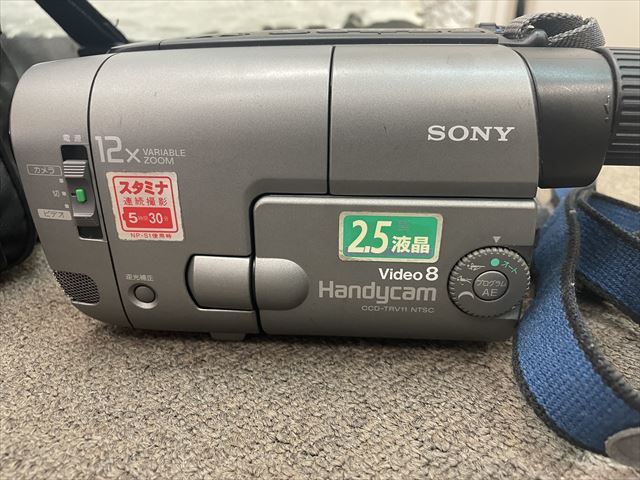 ストア SONY ソニー CCD-TR270PK 8ミリビデオカメラ ハンディカム 液晶