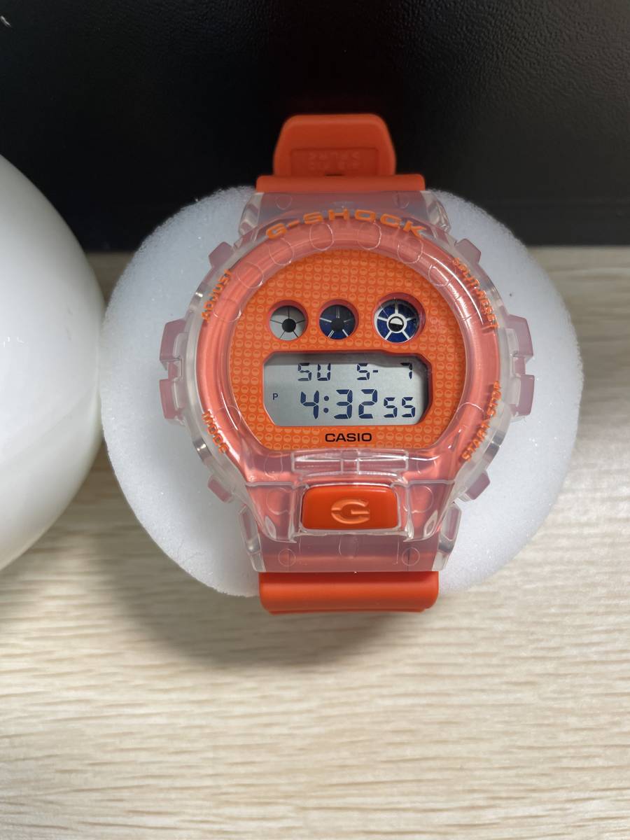 上8195 カシオ G-SHOCK 限定品 DW-6900GL-4JR ガチャガチャ オレンジ 20気圧防水 耐衝撃 スケルトン メンズ腕時計 国内正規 新品 未使用 _画像2