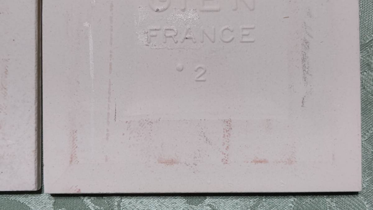 D ヴィンテージ フランス製 GIEN FRANCE ジアン 絵付けタイル（10.8×10.8×0.55㎝）2枚（バラ）セット_画像9