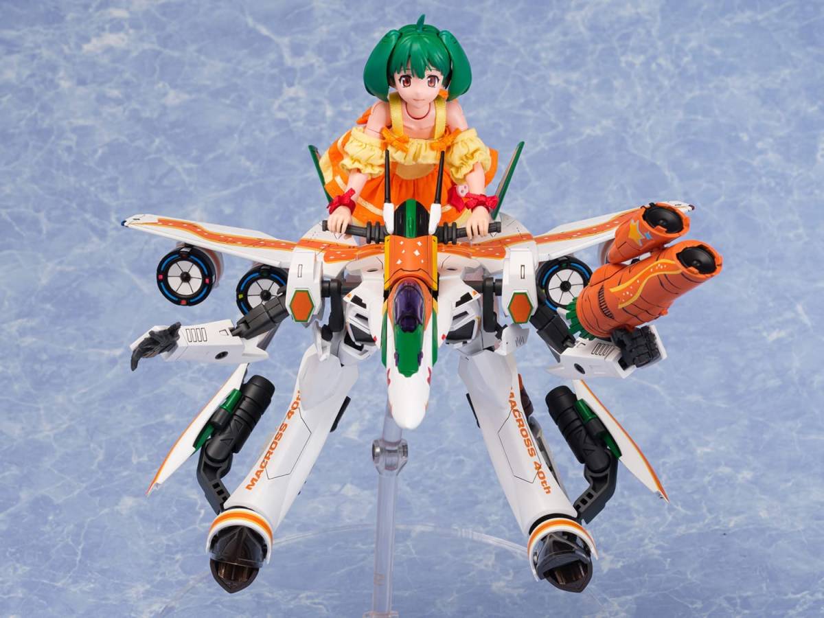 [ new goods not yet constructed ] Macross F VF-25Fme rhinoceros Alain ka* Lee Macross 40th Anniversary limitation V.F.G plastic model Aoshima 