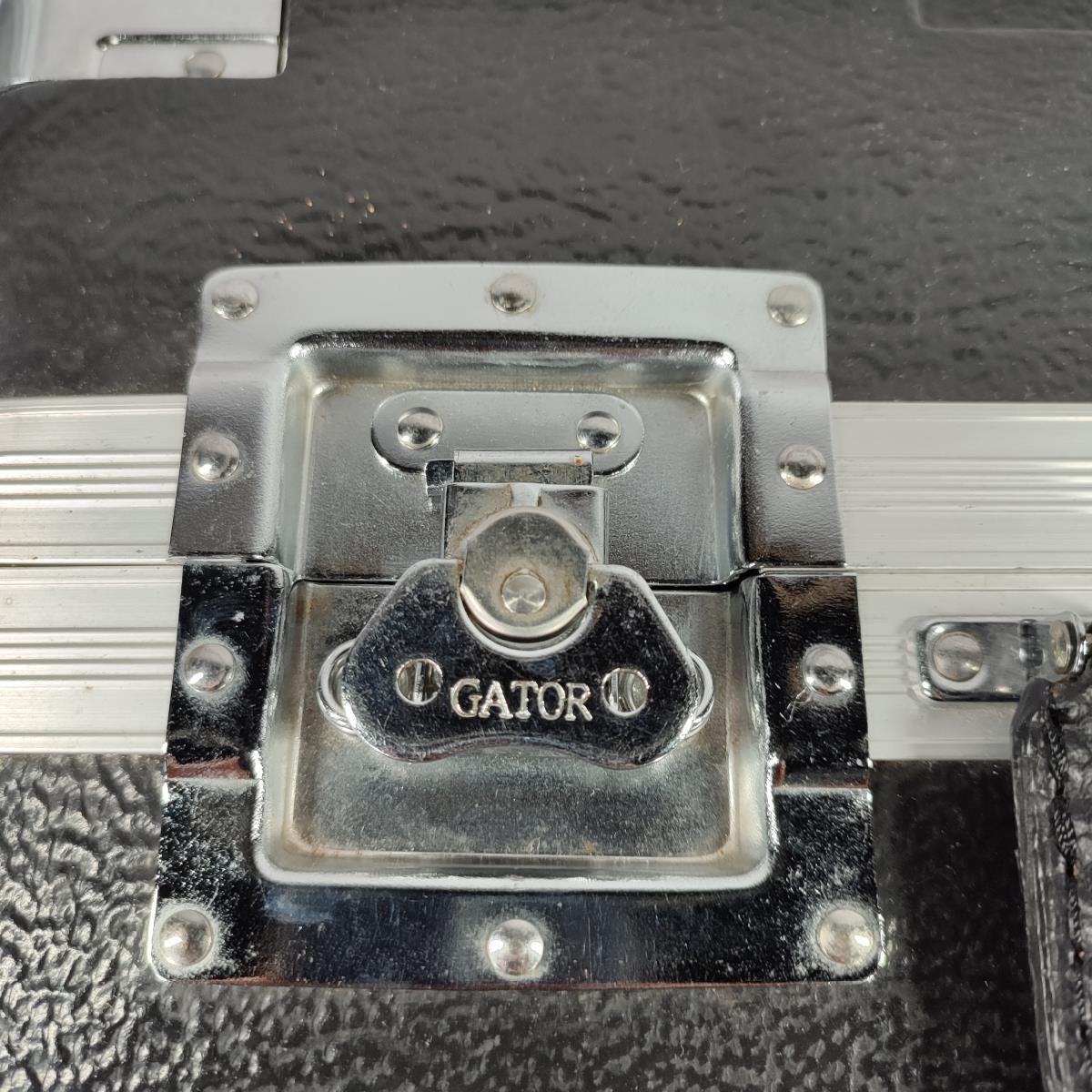 GATOR ゲーターケース 音響機材 マイク 楽器 ハードケース キャリーケース 外寸 約45×35×23㎝ 約35L 中古品の画像7