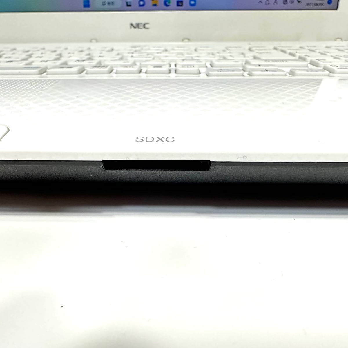 美品 快適 新品SSD メモリ8GB 初心者 おすすめ すぐ使える ノート
