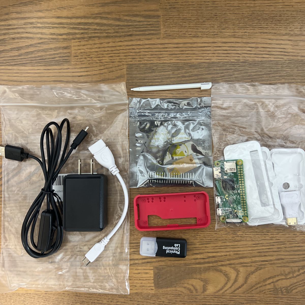 未使用品】Raspberry Pi Zero W kit | perikanan.sariagri.id