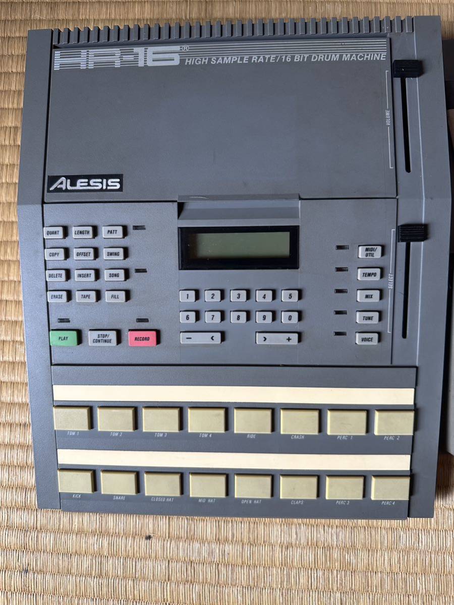 1円スタート倉庫整理 Alesis HR16 BOSS DR-110 ドラムマシン DRUM