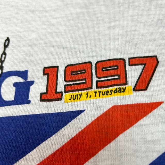 T●317 ほぼ未使用 90s 1997年 香港返還記念 Tシャツ M～L程度 ライトグレー オールド ヴィンテージ スーベニア デッドストック