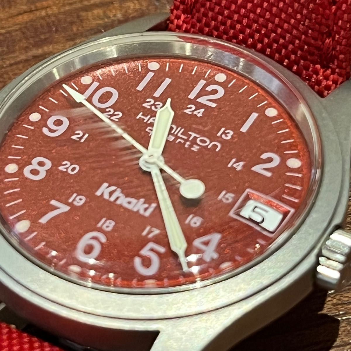 HAMILTON ハミルトン Khaki カーキ 9797 デイト クォーツ HAMILTON ハミルトン Khaki カーキ 9797 デイト クォーツ