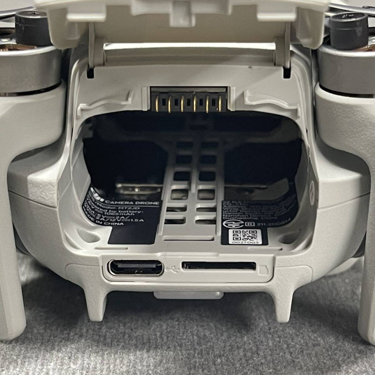 ほぼ未使用】DJI MAVIC MINI2 本体 大容量バッテリー プロペラガード