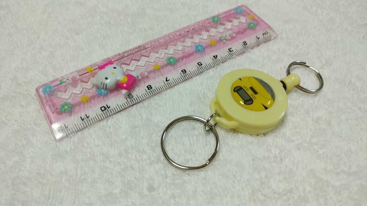 &#10084; good-looking Shinkansen reel key holder 923 type yellow color! new goods unused postage 140 jpy ~