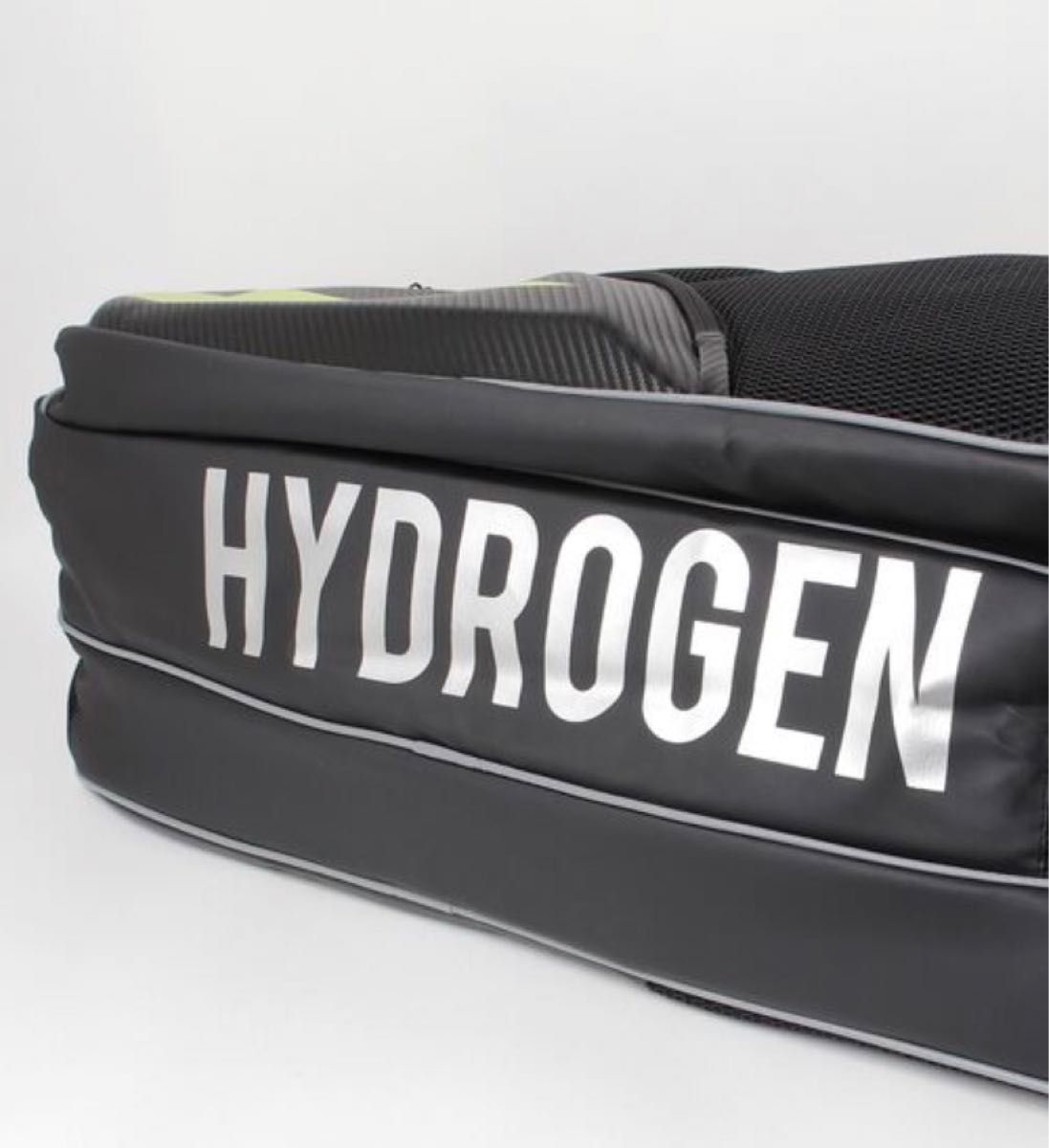 新品 HYDROGEN ハイドロゲン ラケットバッグ テニスバッグ 新品 HYDROGEN ハイドロゲン ラケットバッグ テニスバッグ