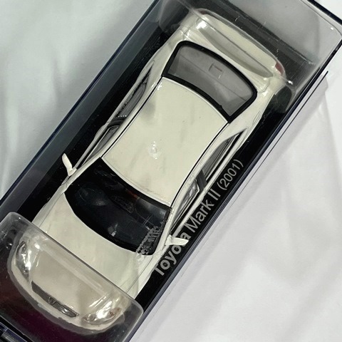 B●2813●売切 Hachette アシェット 国産名車コレクション Toyota Mark Ⅱ 2001 トヨタ マーク 2 1/43スケール モデルカー_画像8