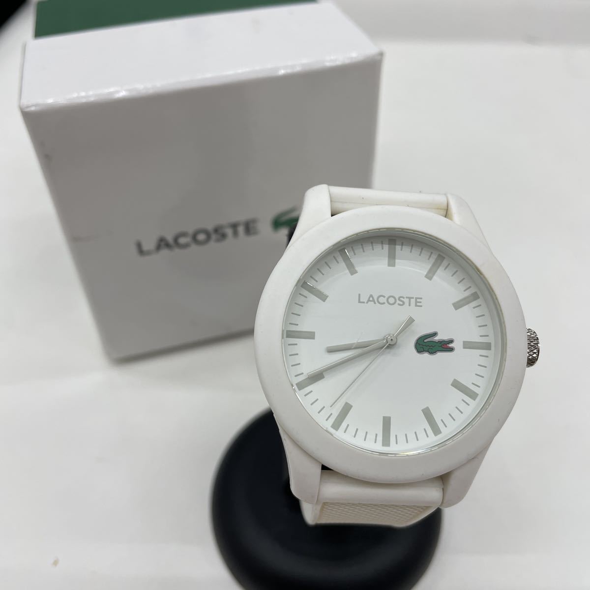 A6/【中古品】LACOSTE ラコステ 腕時計 不動品 三針 ラバーベルト 白 ホワイト _画像1