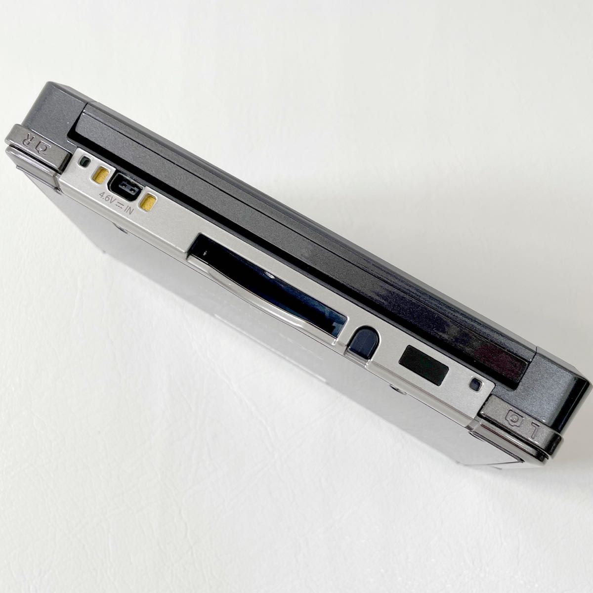 ニンテンドー3DS コスモブラック 本体のみ Nintendo3DS 黒 タッチペン