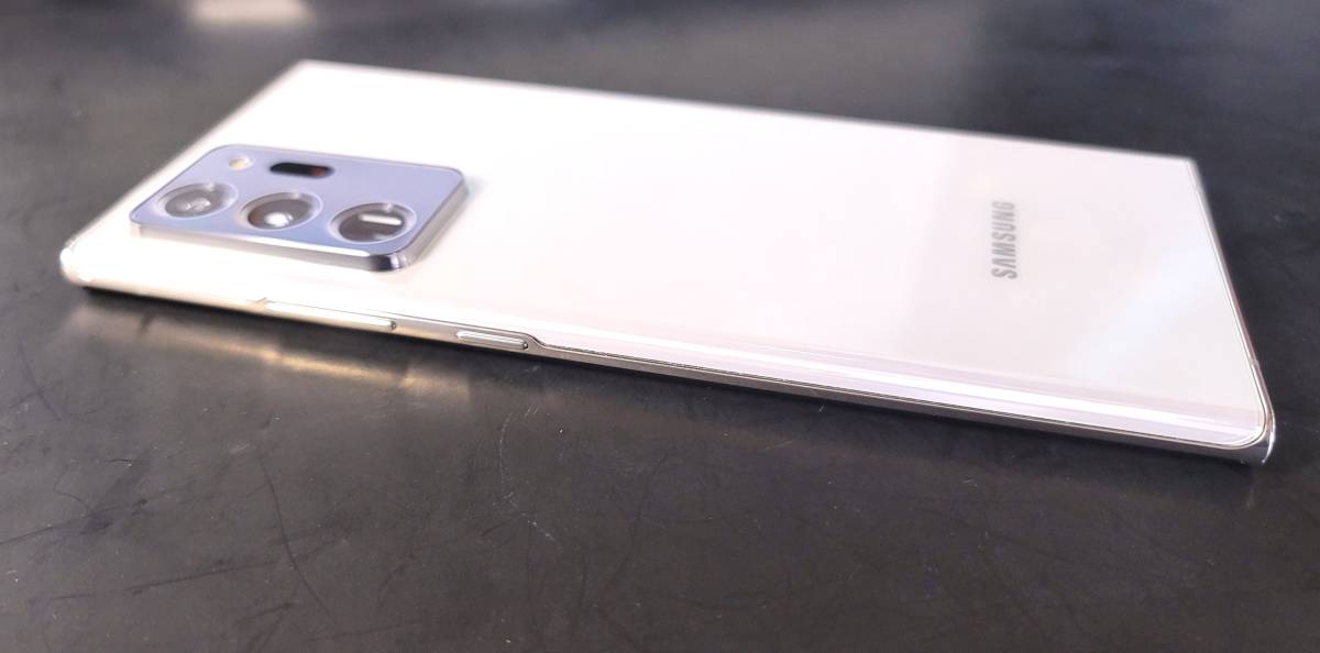 送料無料！美品！Galaxy Note20 Ultra 5G 256GB ミスティックホワイトSIMフリーです！_全面ガラスコーティングで綺麗な光沢です！