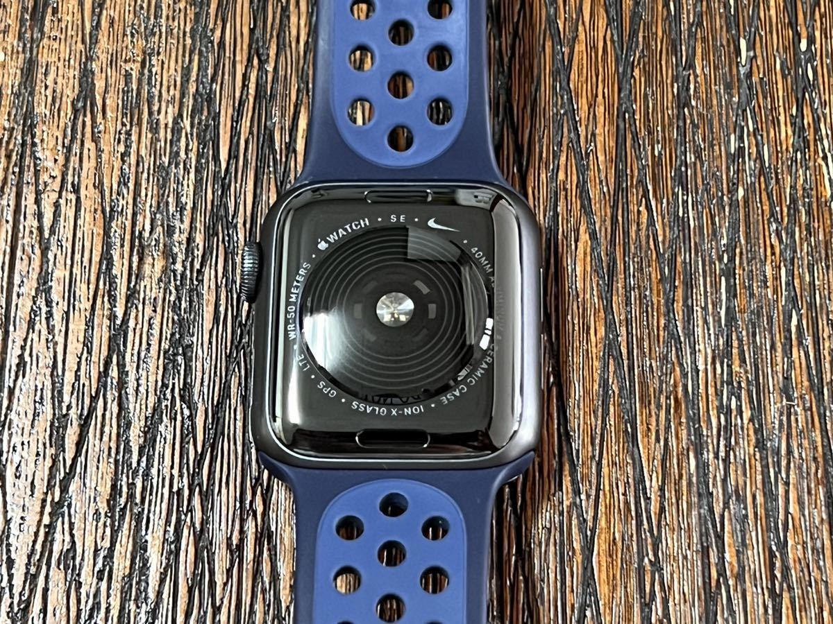 ☆ 即決 バッテリー88% ☆ Apple Watch Nike SE 40mm アップルウォッチ