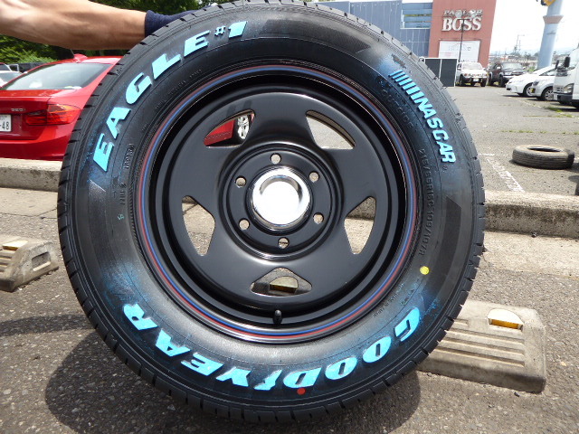 デイトナ SOTEC ブラック ハイエース レジアスエース 200系 215/65R16