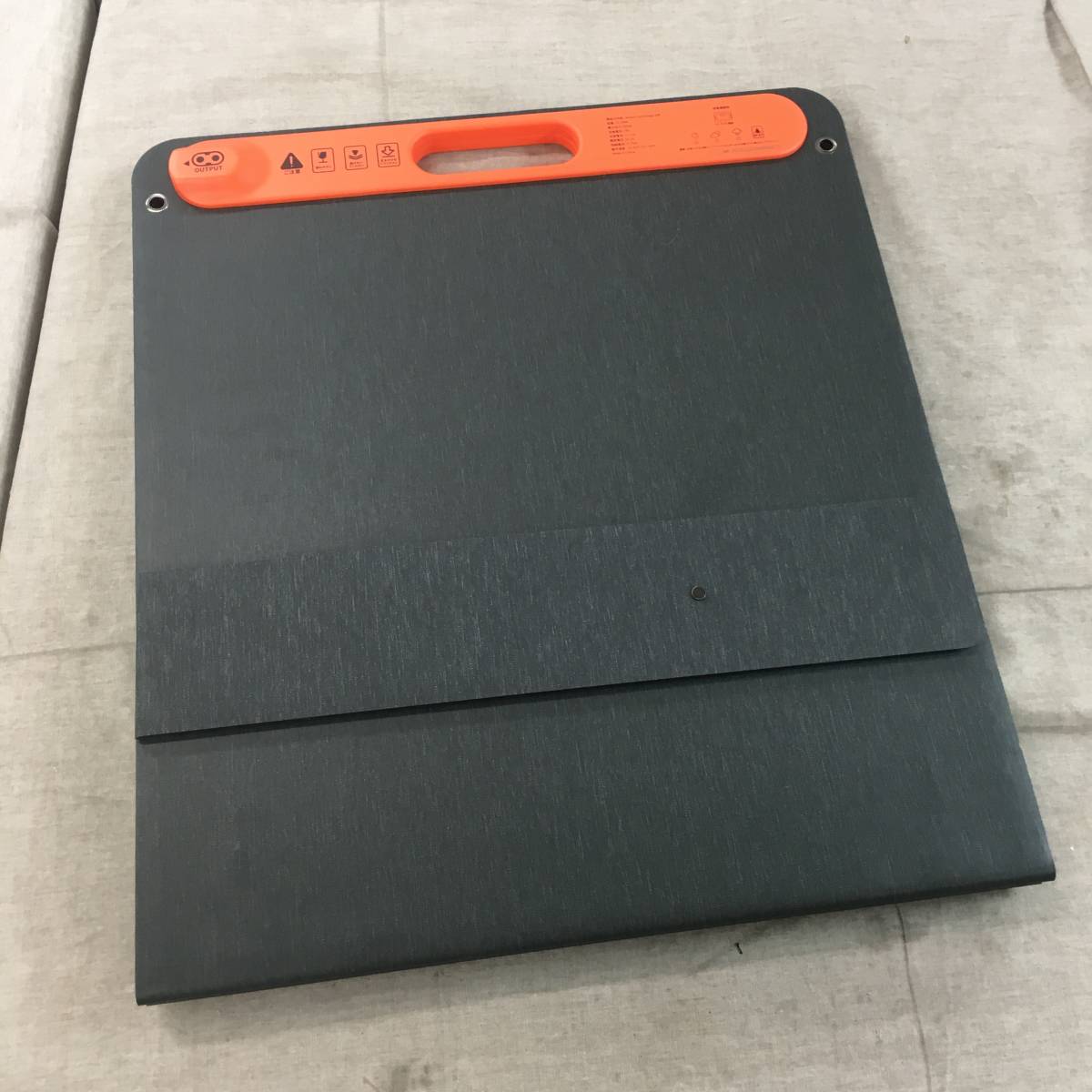 現状品 Jackery ソーラーパネル JS-200A SolarSaga 200 200W IP67 防水
