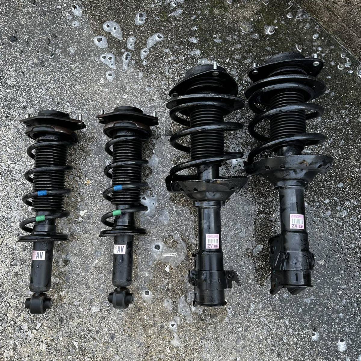スバル インプレッサ WRX STI GRB GRF GVB GVF 純正サスペンション