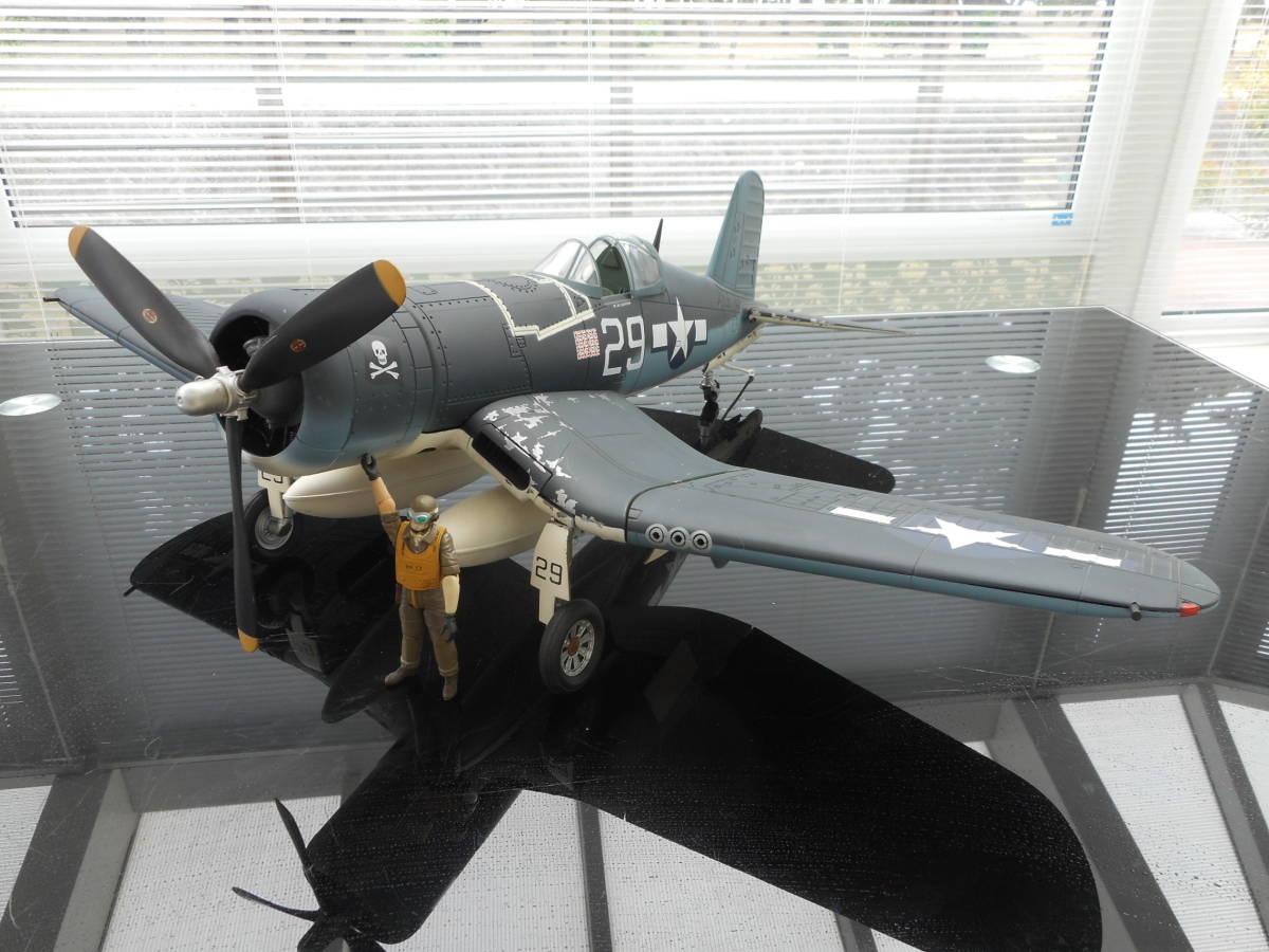 Yahoo!オークション - ELITE FORCE 1/18 F4Uコルセア塗装済完成機 Yahoo!オークション - ELITE FORCE 1/18 F4Uコルセア塗装済完成機