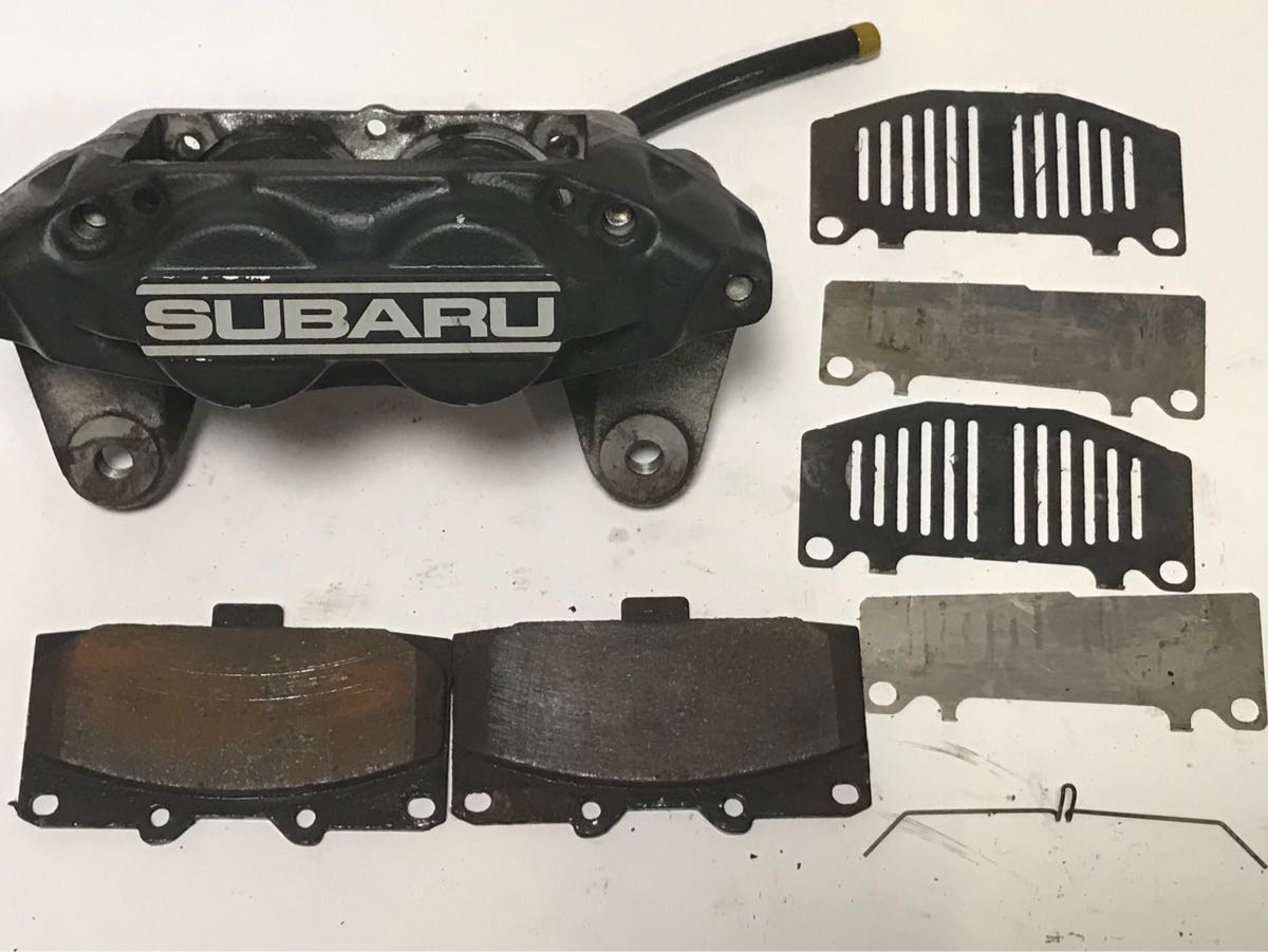 斯巴魯SUBARU正品4罐對置剎車卡鉗右前方 <Br> スバル SUBARU 純正 4ポット対向ブレーキキャリパー 右フロント
