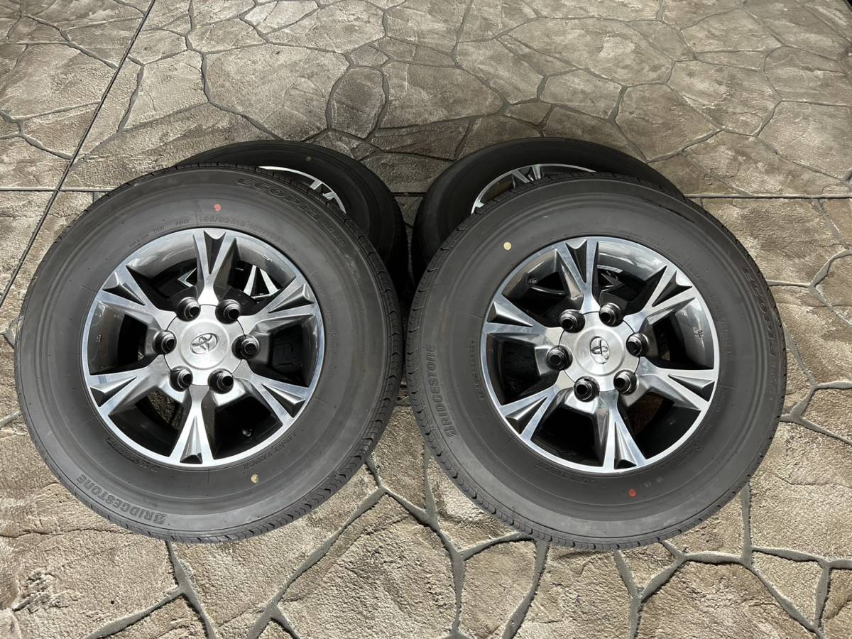 ほぼ新車外し ハイエース オプション 15インチアルミホイール ほぼ新車外し ハイエース オプション 15インチアルミホイール