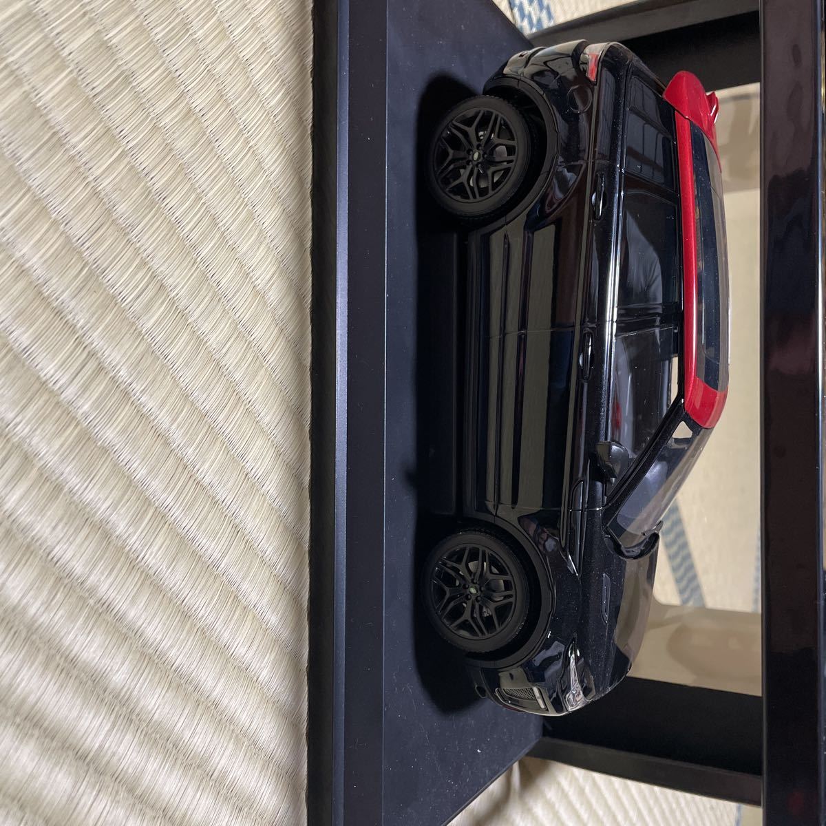 人気商品は 京商 ランドローバーRange Rover 美品 1/18 Evogue 乗用車 人気商品は 京商 ランドローバーRange Rover 美品 1/18 Evogue 乗用車