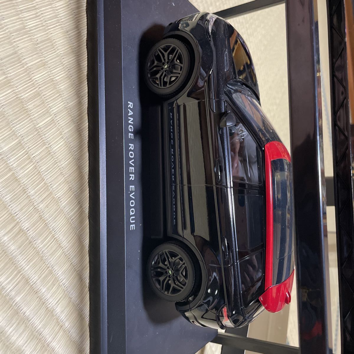 京商　ランドローバーRange Rover Evogue 1/18 美品_画像4