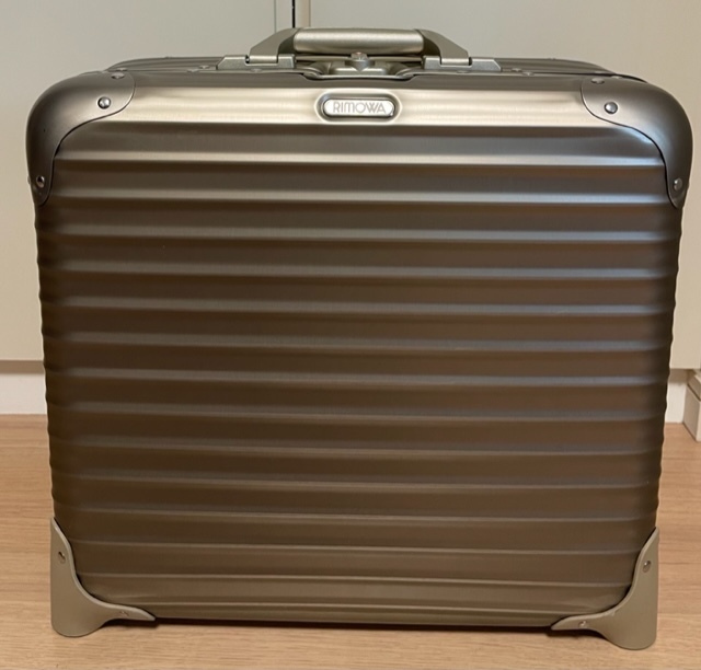 新美品2】RIMOWA リモワ トパーズ トローリー 28L スーツケース