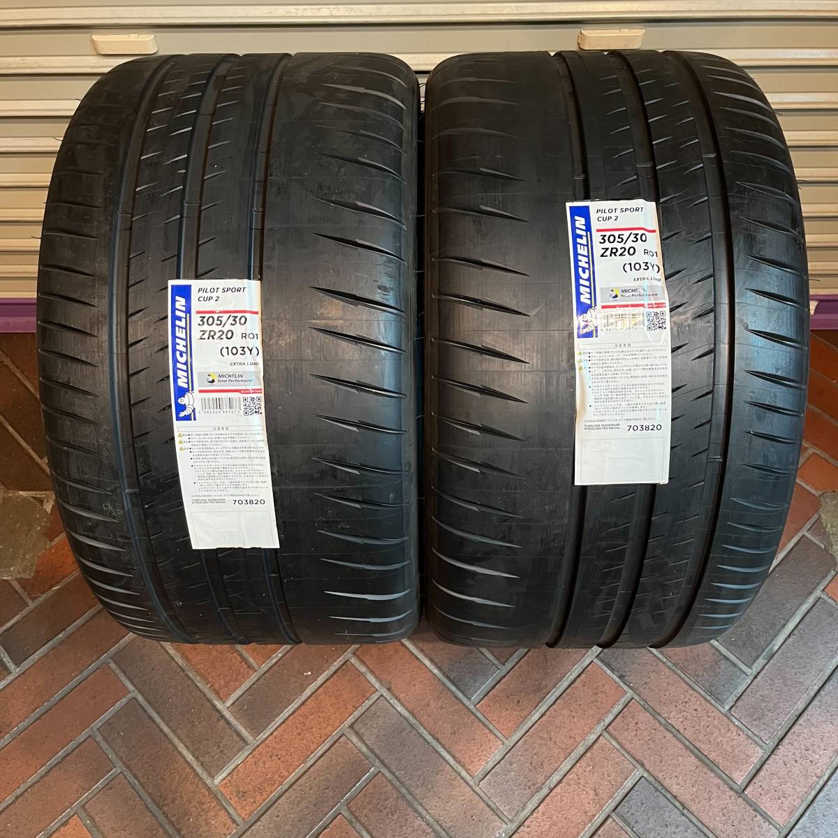 激安タイヤ MICHELIN PILOT SPORT CUP 2 305/30ZR20 103Y XL RO1 2本 [ ミシュラン CUP2 305/30R20 305/30-20 ]_画像2